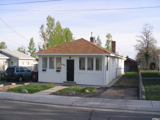 620 2ND Ave - Photo 1