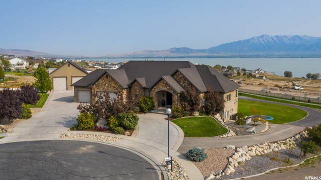 3630 Panorama Dr - Photo 1