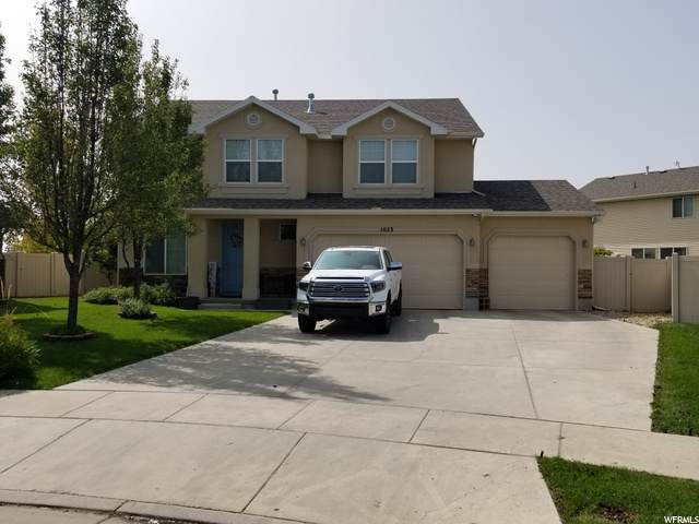1023 Newham Ct - Photo 1