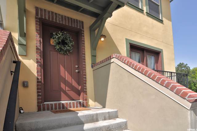 420 Main - Photo 1