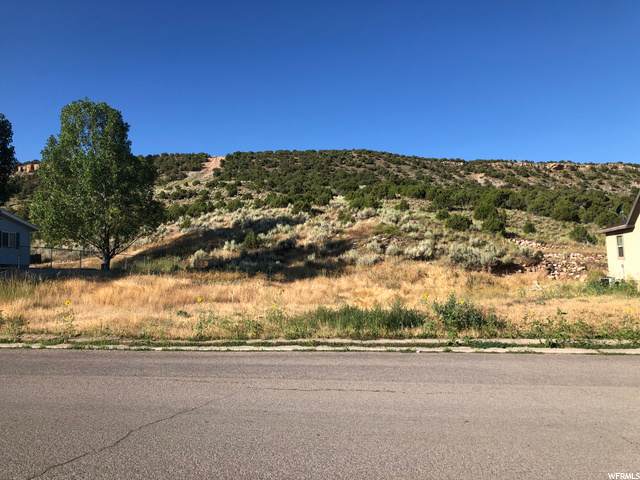 4795 Hillside Dr - Photo 1