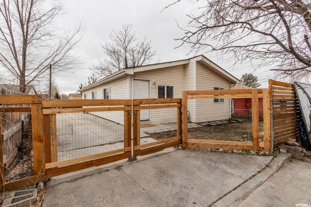 642 Harmony Ct - Photo 1