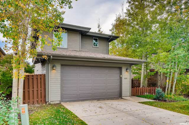1039 Lincoln Ln - Photo 1