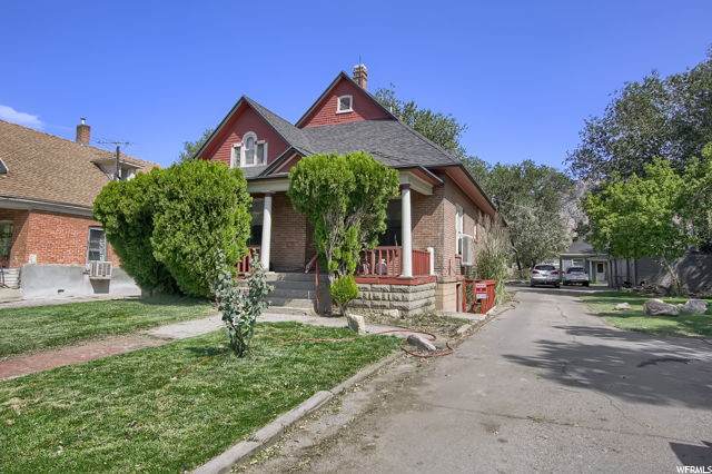 2928 Grant Ave - Photo 1