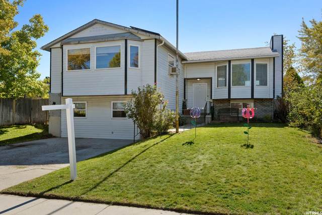 3547 Silverglen Cir - Photo 1