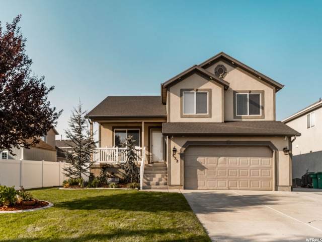 552 Lakeview Dr - Photo 1