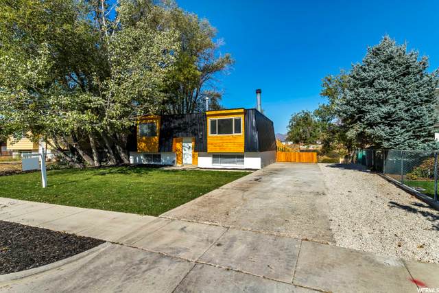 951 Violet Dr - Photo 1