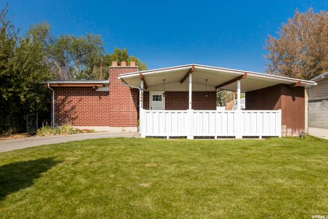 1241 Forget Me Not Ave - Photo 1