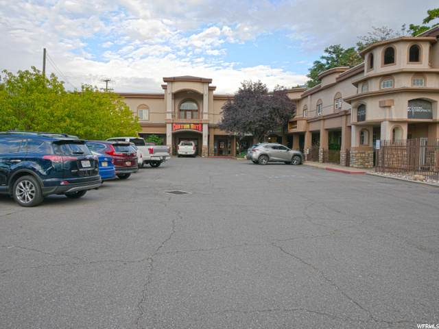 1890 Washington Blvd - Photo 1