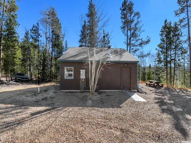 2594 Uinta Dr - Photo 1