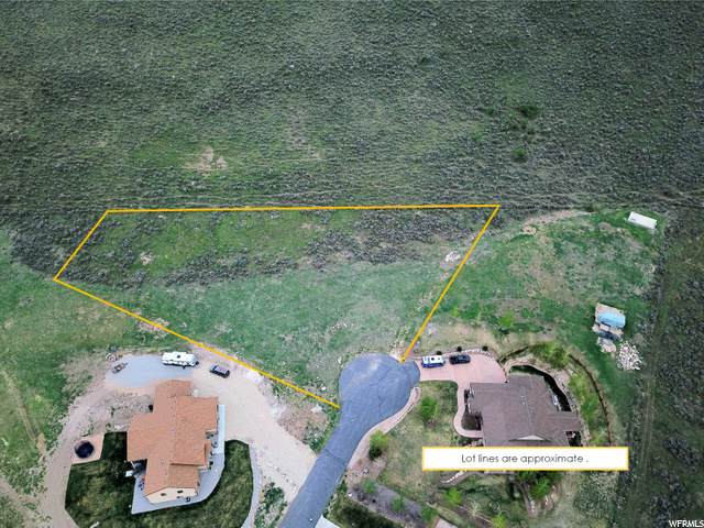 1133 Webster Cir - Photo 1