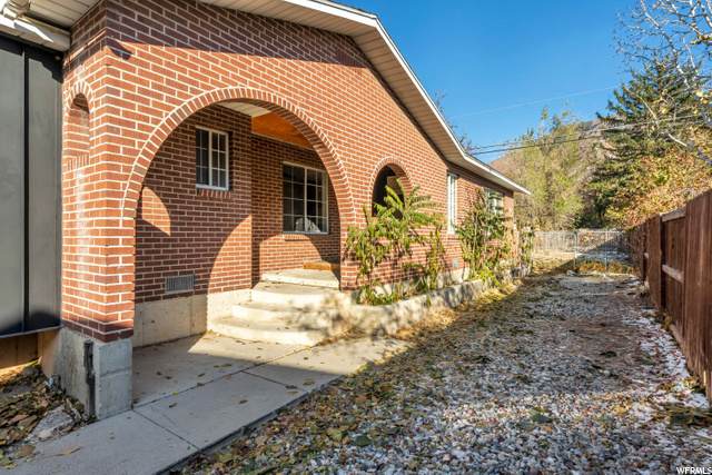 2975 Grace St - Photo 1