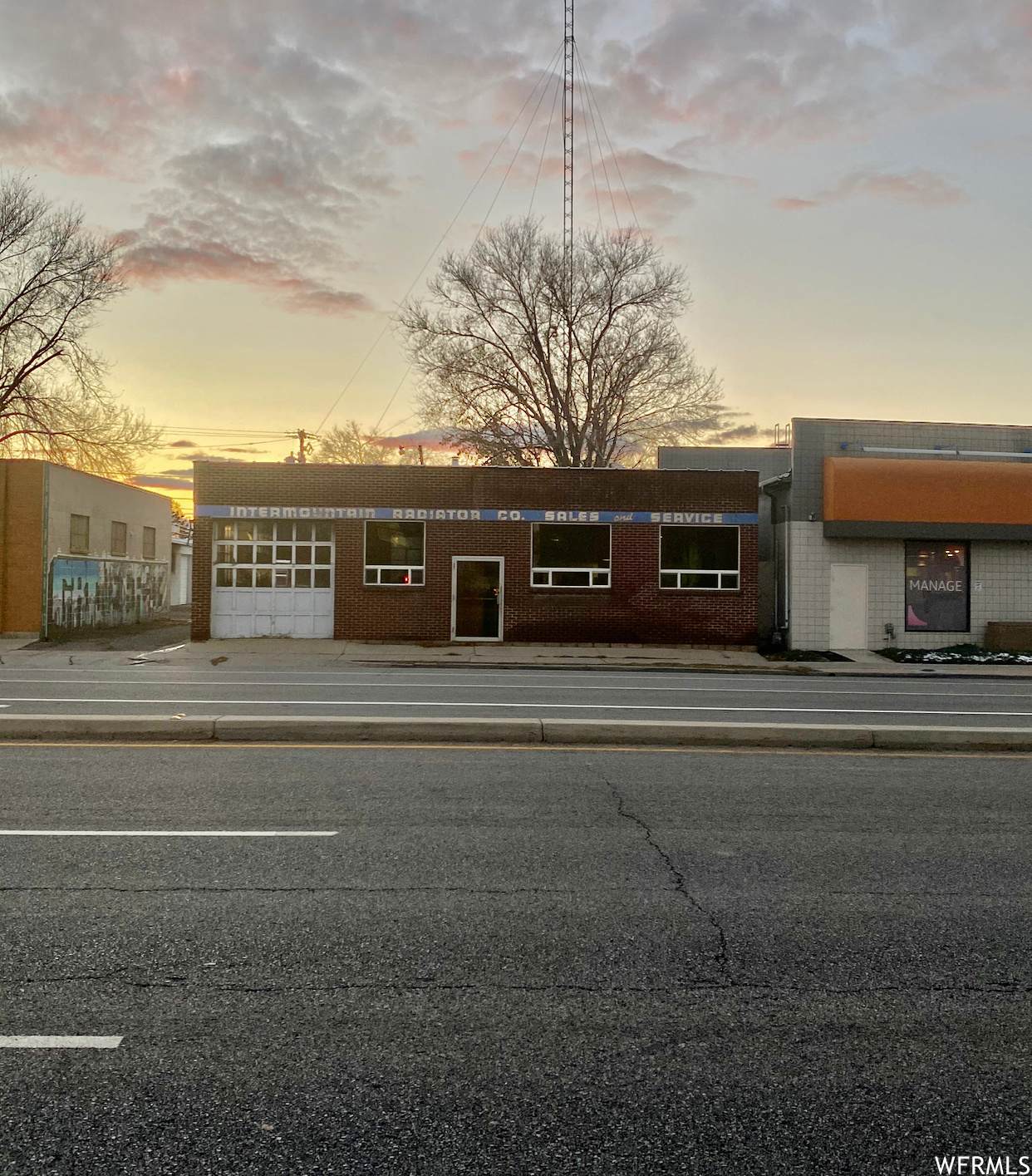 1612 State St - Photo 1