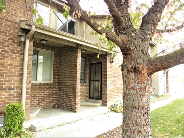 8711 Oakwood Park Circle Cir - Photo 1