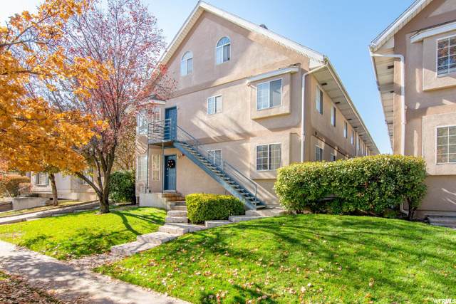 947 University Ave Ave - Photo 1