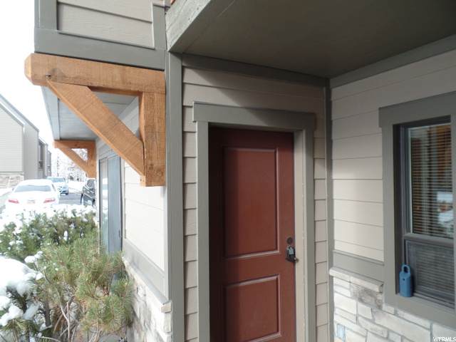 1637 Village Round Dr - Photo 1