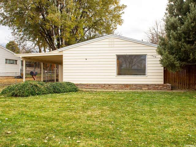 1762 Cloverdale Rd - Photo 1