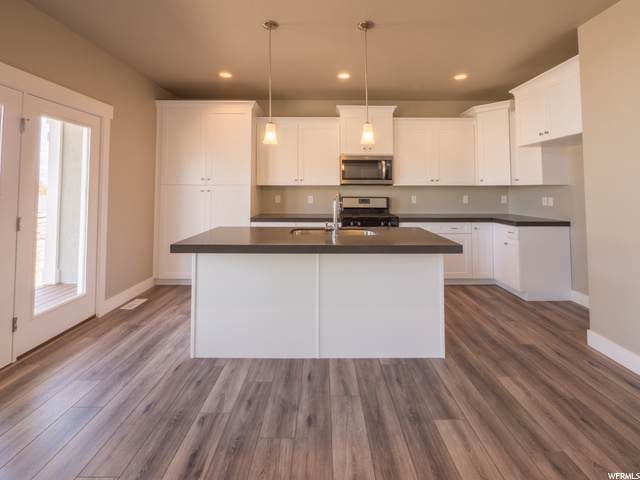 2811 Lacewood Dr - Photo 1