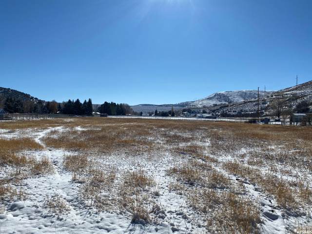 250 Lakeside Dr - Photo 1