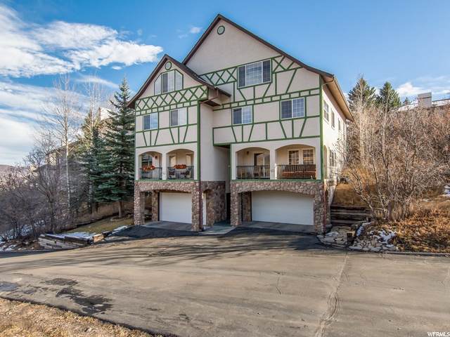 952 Schneitter Cir - Photo 1