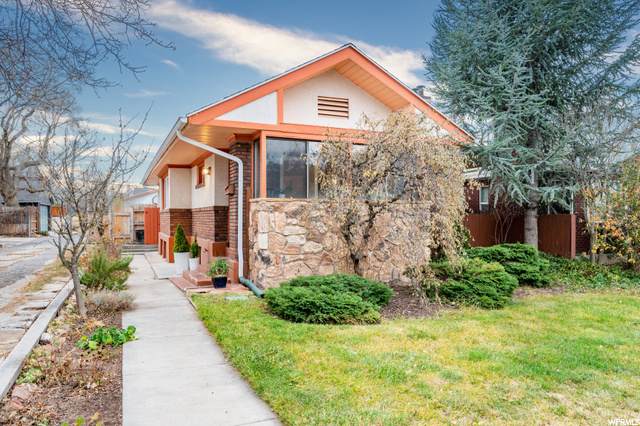 1372 Browning Ave - Photo 1