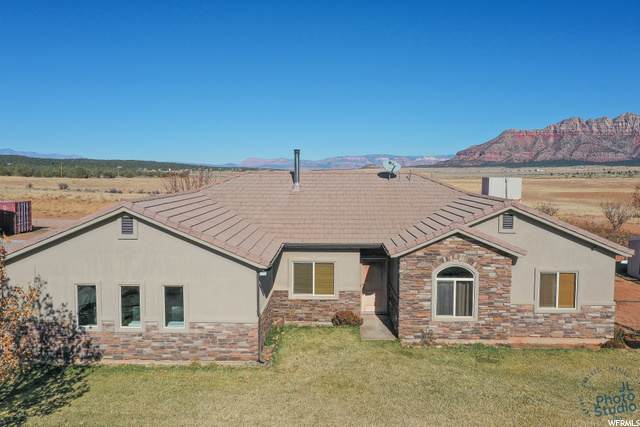 621 Coyote Rd - Photo 1