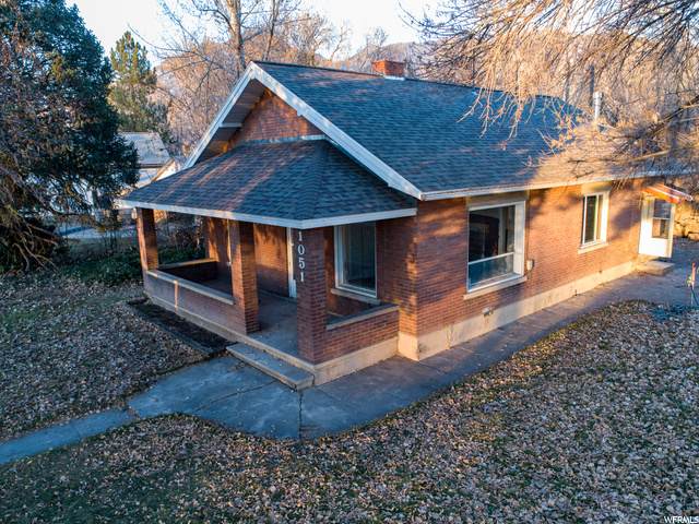 1051 Main St - Photo 1