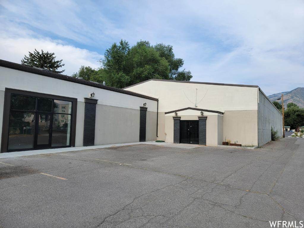 444 Main St - Photo 1