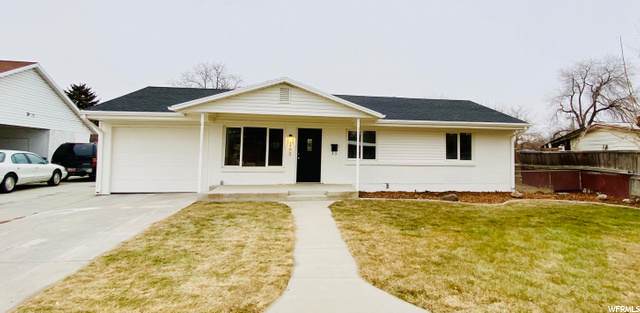 1772 Chateau Ave - Photo 1