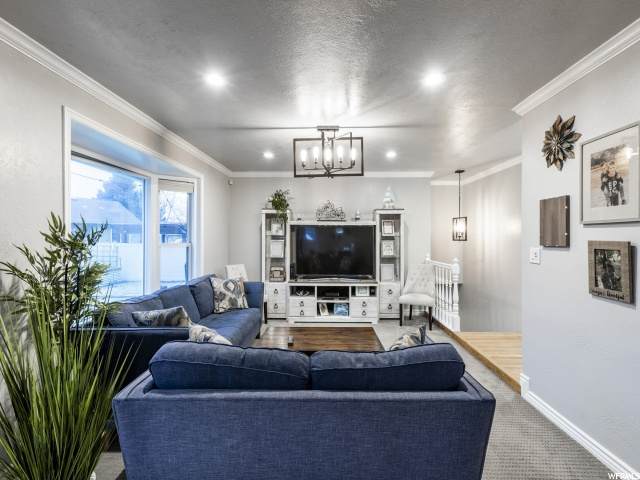 8710 Sugarloaf Dr - Photo 1