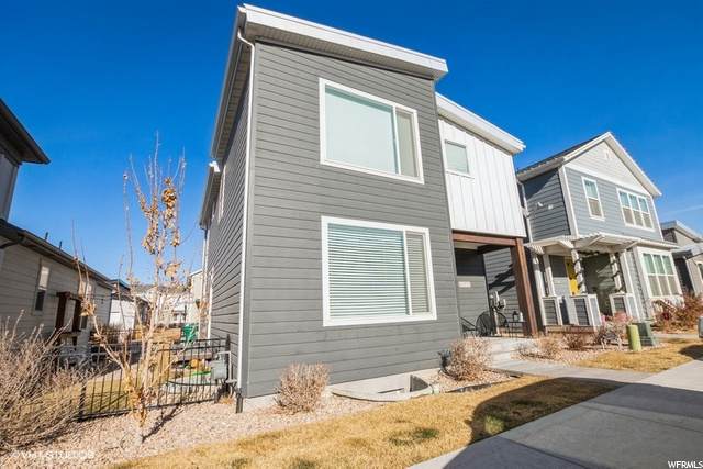 1046 Albion Meadow Way - Photo 1