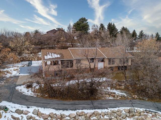 6063 Sharon Cir - Photo 1