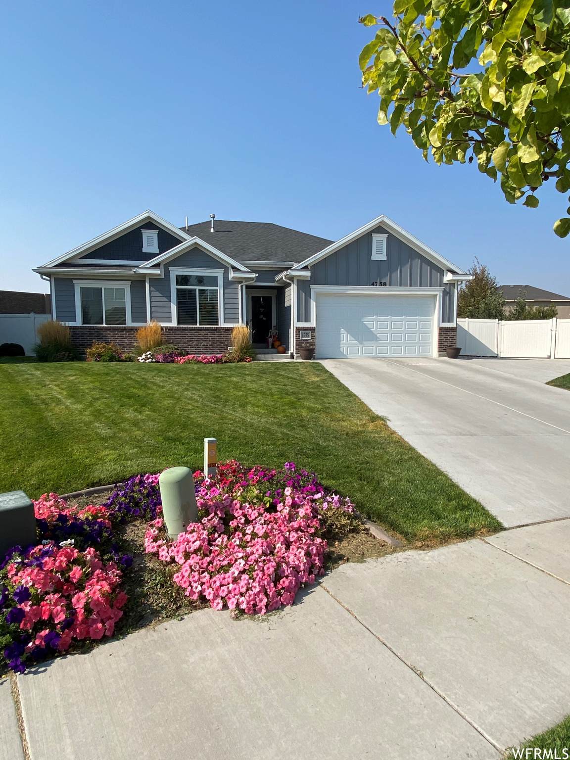 4758 Kootenai Ct - Photo 1