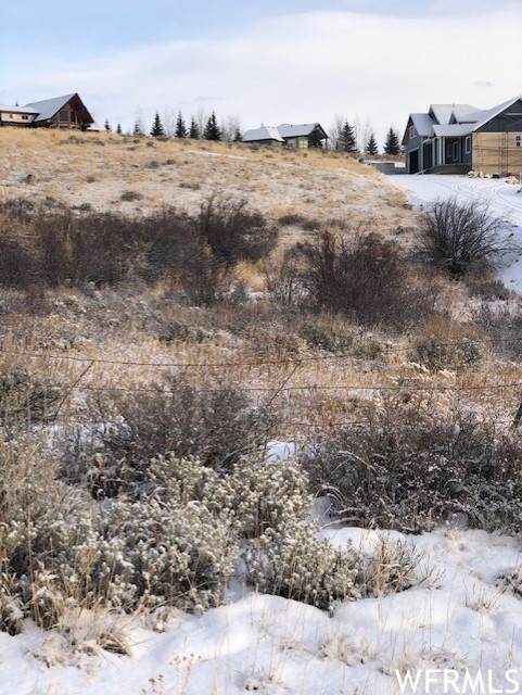 740 Loveland Ln - Photo 1