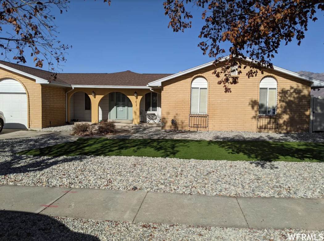 1437 Silvercrest Dr - Photo 1