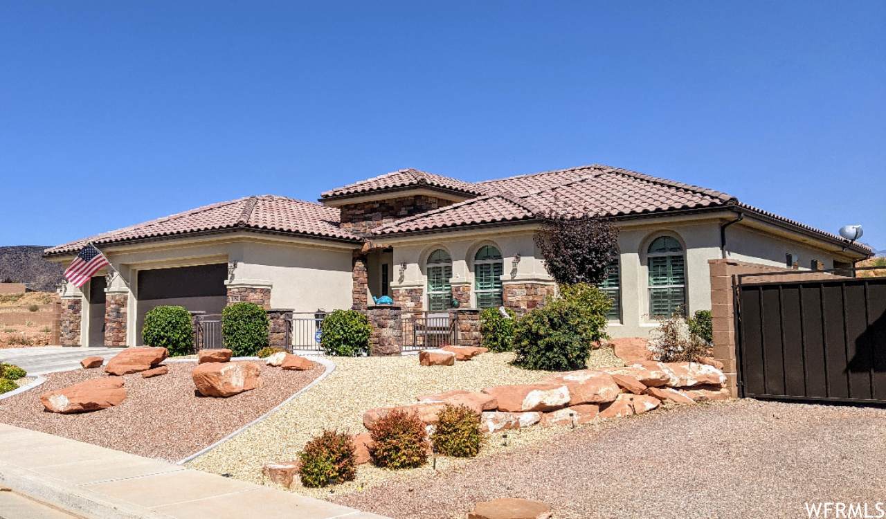 1952 Reserve Pkwy - Photo 1