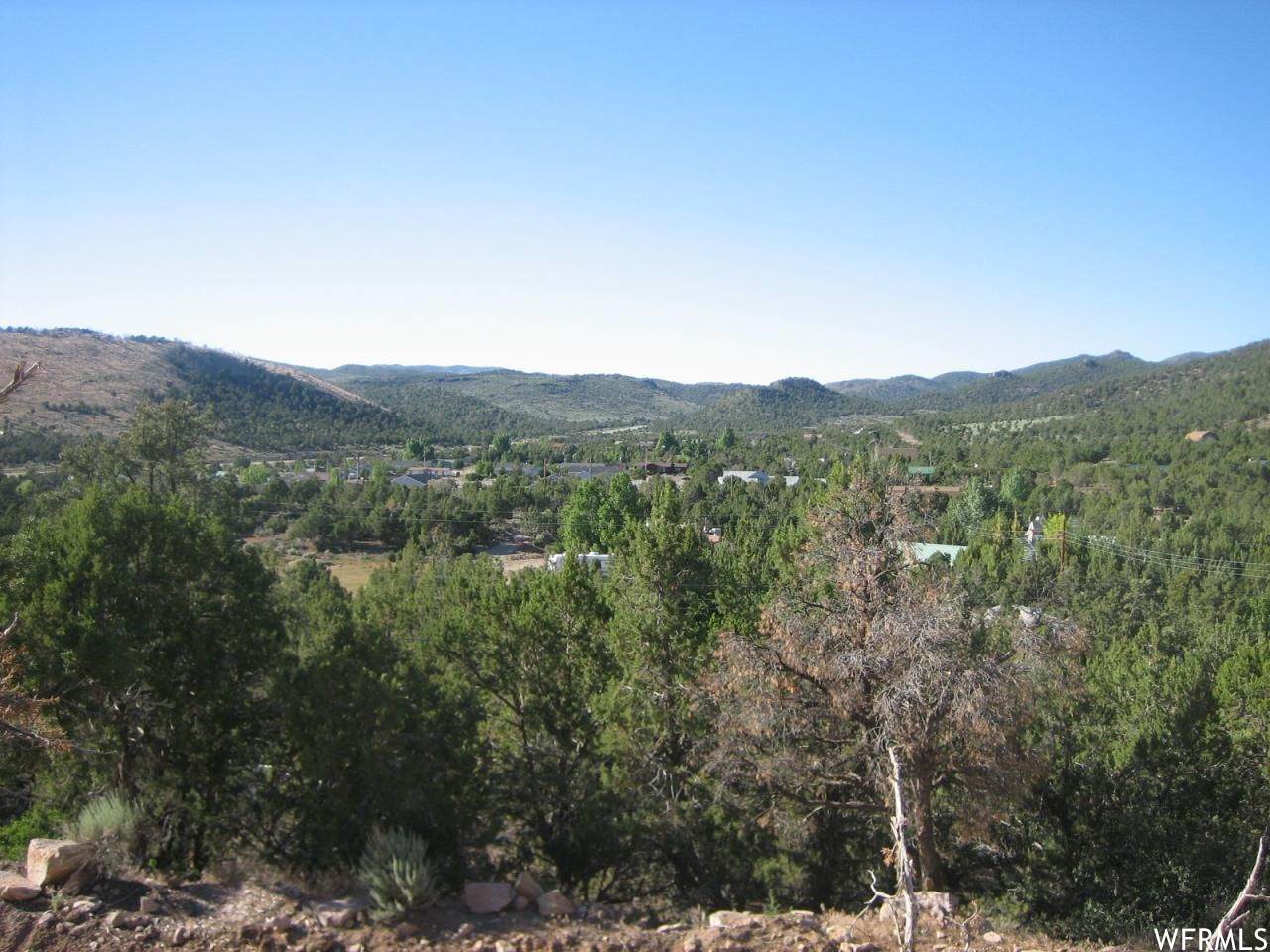 224 Valley View Rd - Photo 1