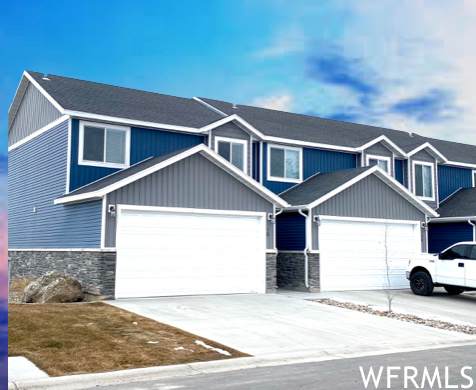 30 Cedar Ln - Photo 1