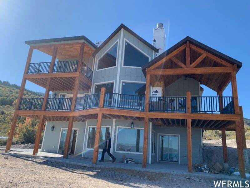 923 Hickock Dr - Photo 1