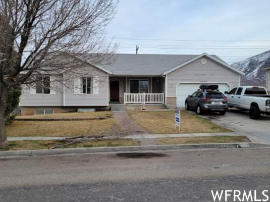 1302 Cedarwood Rd - Photo 1