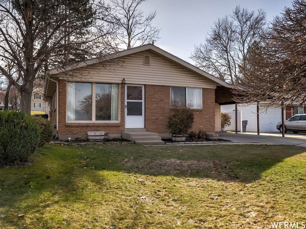 858 Madsen Ln - Photo 1