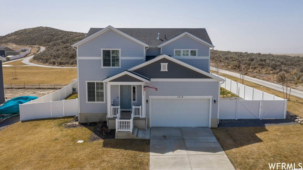 1714 Lone Tree Pkwy - Photo 1
