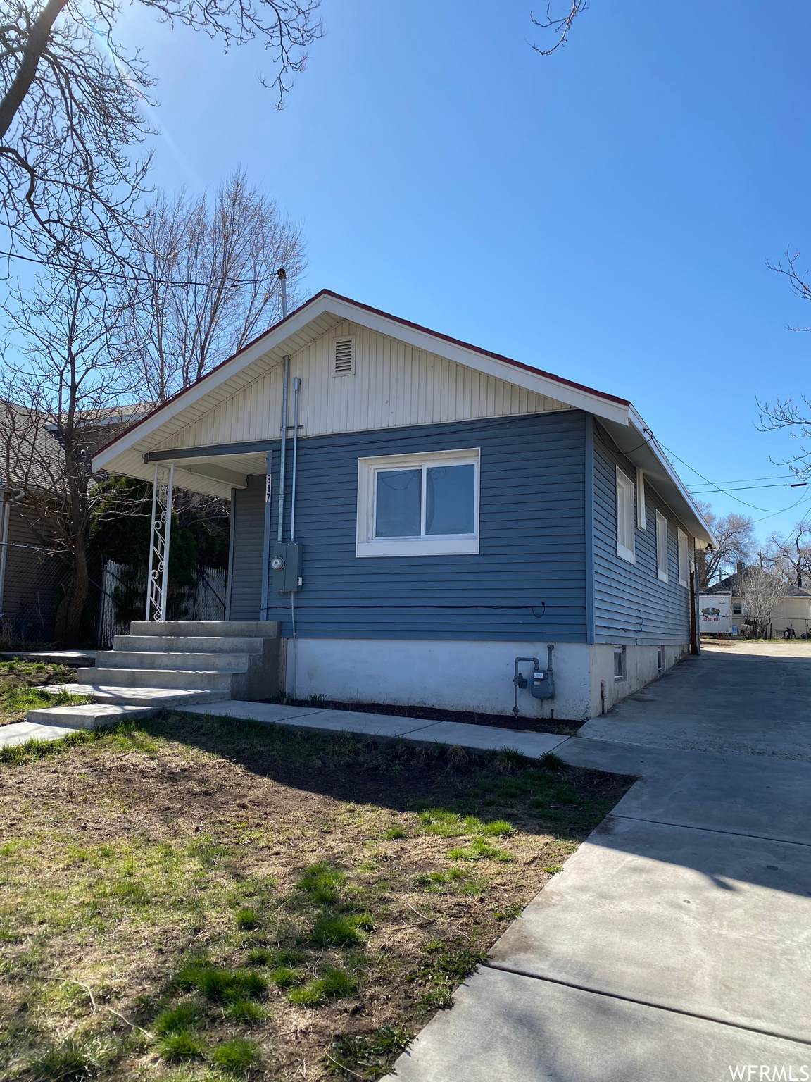 317 Franklin - Photo 1
