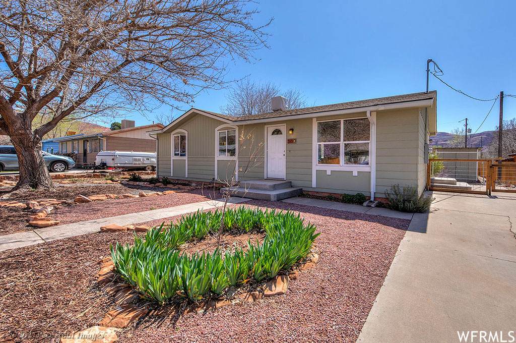 761 Westwood Ave - Photo 1