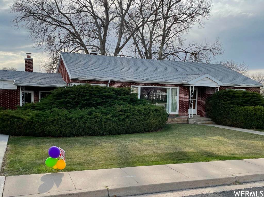 490 Whitesides - Photo 1