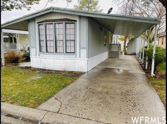 259 Summer St - Photo 1
