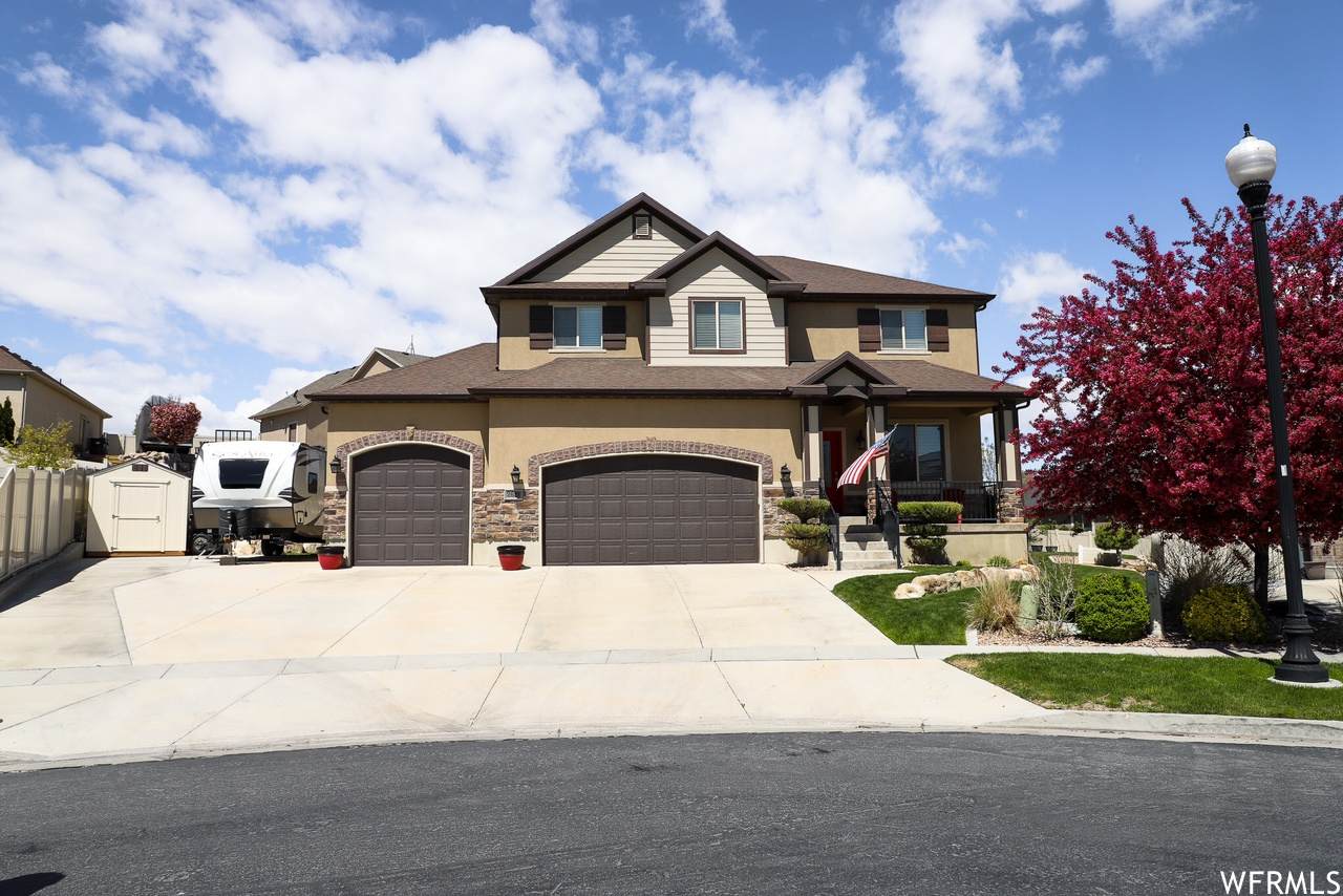 2621 Lost Creek Cir - Photo 1