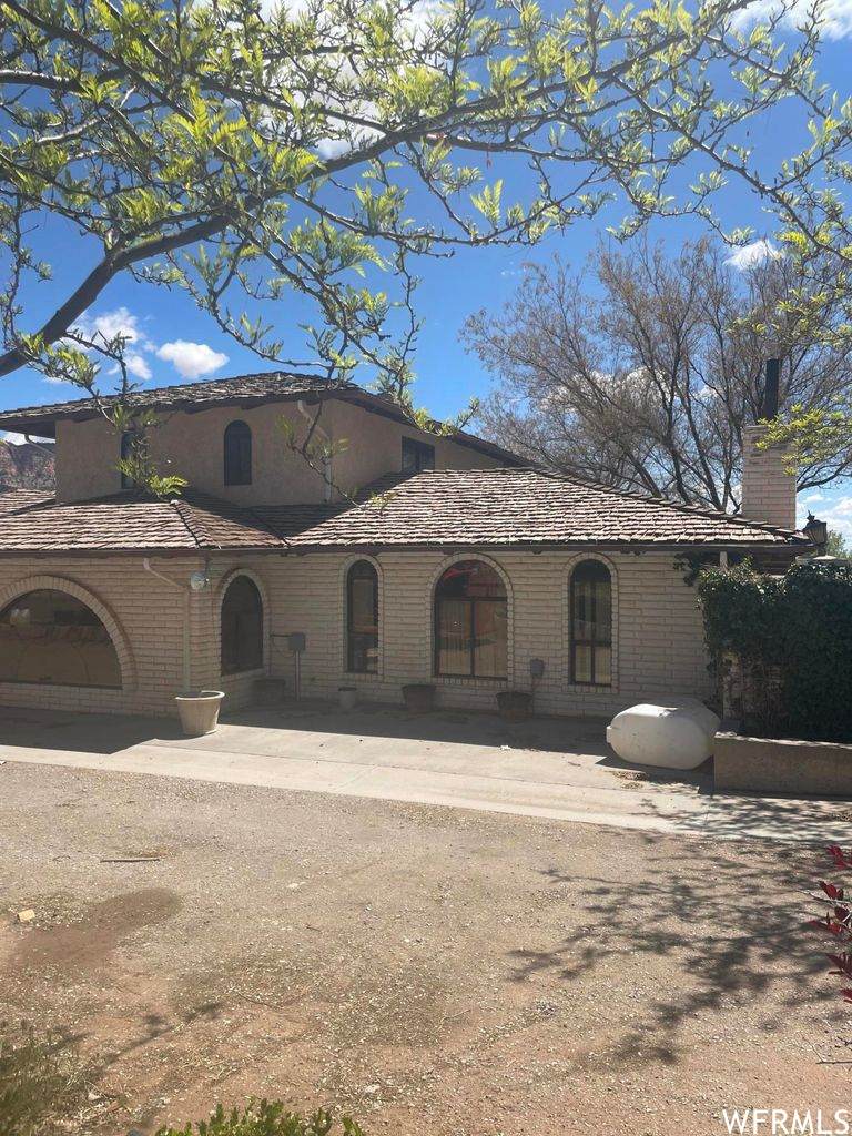 65 Utah Ave - Photo 1
