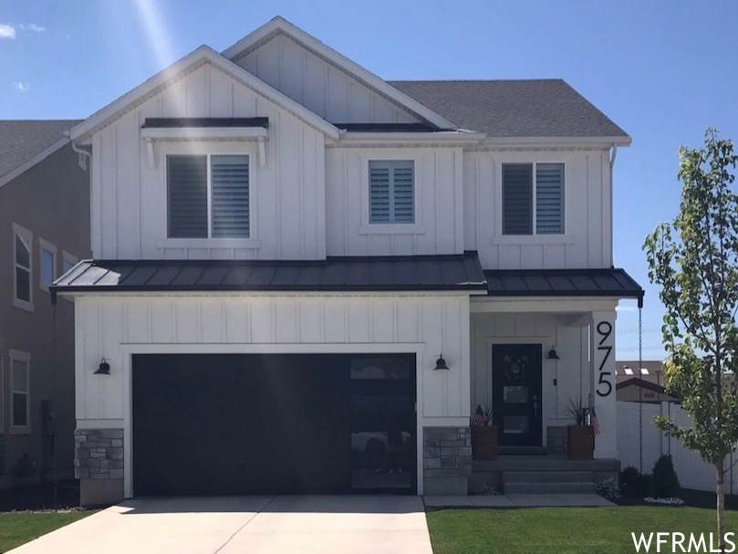 975 Rutledge Rd - Photo 1