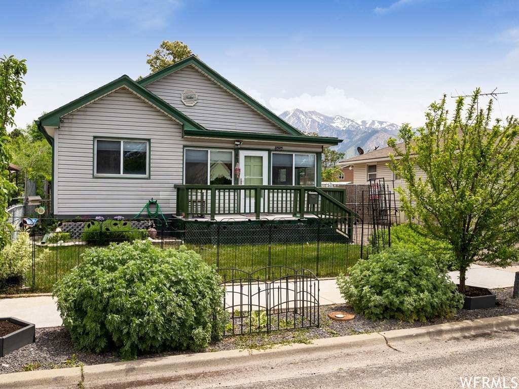 1634 Childs Ave - Photo 1